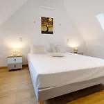 De L'egal Tatil Evi *