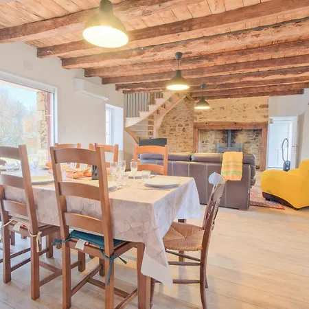 De L'egal Holiday home Le Buisson-de-Cadouin